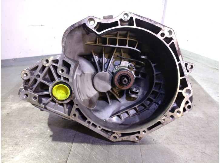 Recambio de caja cambios para opel zafira a elegance referencia OEM IAM F17C419 700042 A23802F17C419