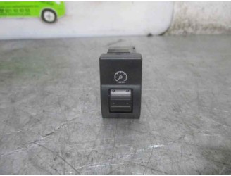 Recambio de interruptor para mazda 3 berlina (bk) 1.6 cd diesel cat referencia OEM IAM BP4K666R0 04057800 LK