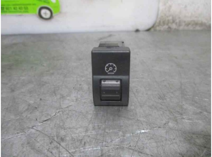 Recambio de interruptor para mazda 3 berlina (bk) 1.6 cd diesel cat referencia OEM IAM BP4K666R0 04057800 LK