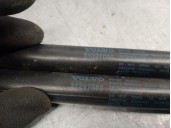 Replacement boot / tailgate shock absorbers for Volvo V60 I (155) D3 / D4 OEM IAM reference 31297080 31395910 