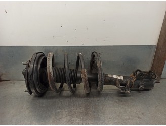 Replacement front right shock absorber for Kia Magentis 2.0 CRDi OEM IAM reference 546612G310 
