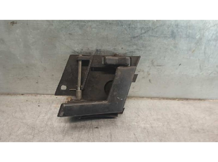 Recambio de maneta interior delantera izquierda para tata safari ex safari 2.0 referencia OEM IAM 289972300118  