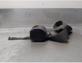 Replacement front right seatbelt for Nissan Primera sedan/estate (P10/W10) 2.0 diesel OEM IAM reference 8684