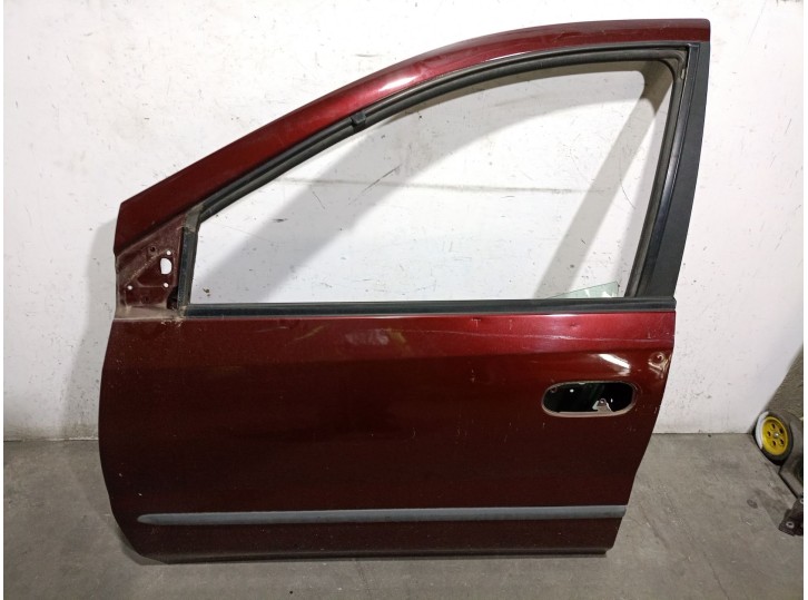 Recambio de puerta delantera izquierda para nissan almera tino (v10) 1.8 referencia OEM IAM 801014U130 801014U130 