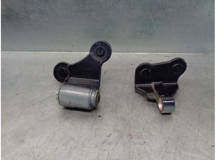 Recambio de bisagra puerta para mercedes-benz clase c (w204) berlina c 320 cdi (204.022) referencia OEM IAM   