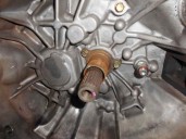 Recambio de caja cambios para toyota avensis berlina (t 22) 2.0 16v cat referencia OEM IAM 00803521  