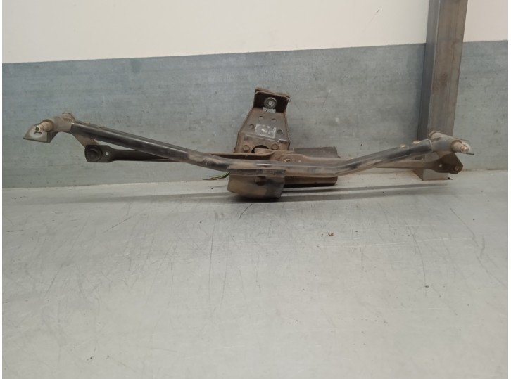 Recambio de motor limpia delantero para audi 80/90 (893) 2.2 referencia OEM IAM 0390246143  BOSCH