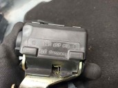 Replacement rear center seat belt for Volkswagen Passat Saloon (3B3) 1.9 TDI OEM IAM reference 3B0857813B 