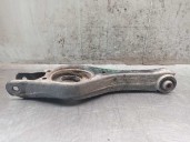 Recambio de brazo suspension inferior trasero derecho para hyundai i30 style referencia OEM IAM 552102H100  