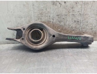 Recambio de brazo suspension inferior trasero izquierdo para hyundai i30 style referencia OEM IAM 552102H100 