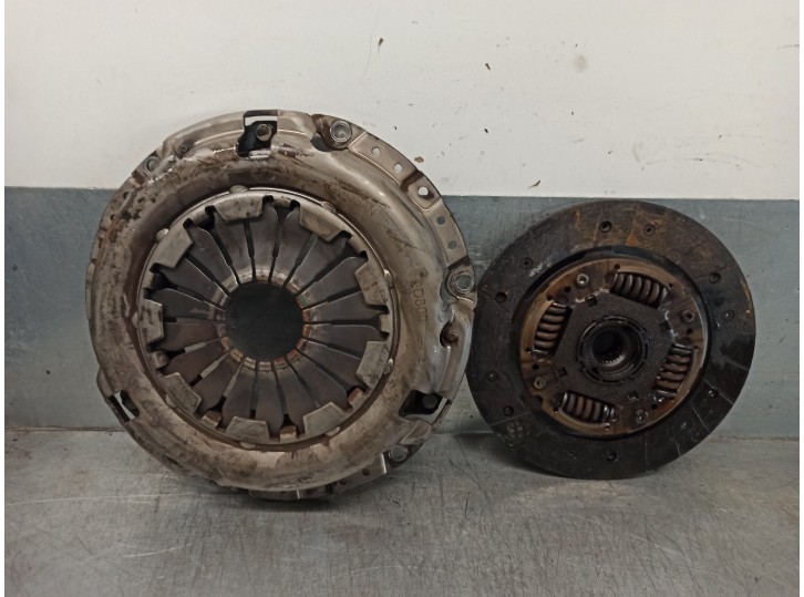 Recambio de kit embrague para nissan qashqai (j10) 1.6 16v cat referencia OEM IAM 30210ED800  VALEO