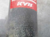 Recambio de amortiguador trasero izquierdo para peugeot expert kombi 1.9 diesel referencia OEM IAM 341239 KYB