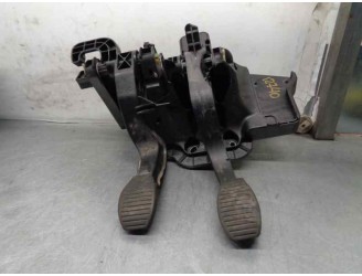Recambio de juego pedales para opel combo d 1.3 16v cdti referencia OEM IAM 0518228340E  