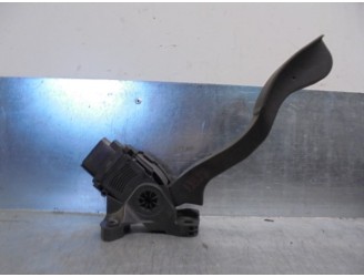 Recambio de potenciometro pedal para ford transit connect (tc7) 1.8 tdci cat referencia OEM IAM 7T119F836CD 6PV00927620 HELLA