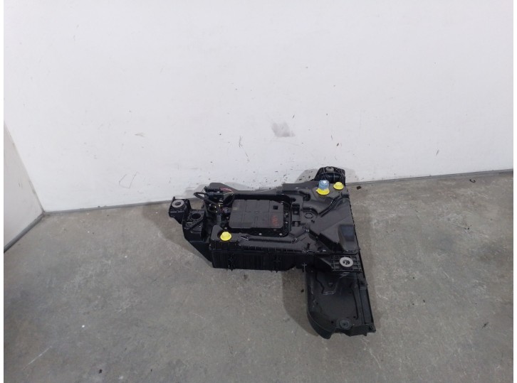Recambio de deposito combustible para citroën c4 picasso ii 1.6 bluehdi 120 referencia OEM IAM 9818559280 9813676080 