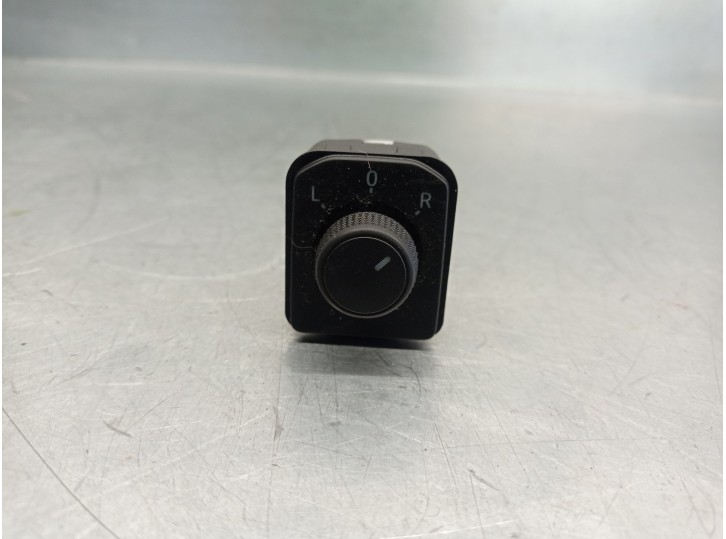 Replacement mirror control switch for Seat Ibiza (KJ1) Reference OEM IAM reference 6F0959566 