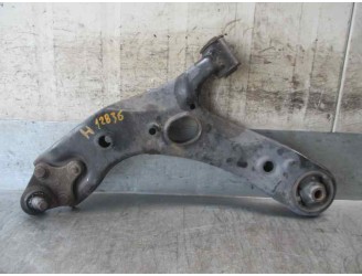 Recambio de brazo suspension inferior delantero izquierdo para toyota auris 1.4 turbodiesel cat referencia OEM IAM 4806902130 