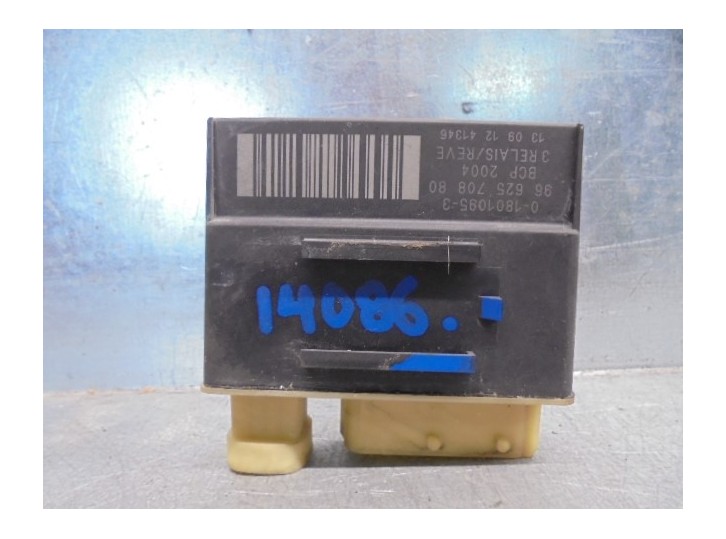 Recambio de caja precalentamiento para peugeot 5008 active referencia OEM IAM 9662570880 018010953 