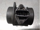 Replacement mass air flow sensor for Volvo V70 Estate 2.5 Turbodiesel OEM IAM reference 8670112 0280218108 BOSCH