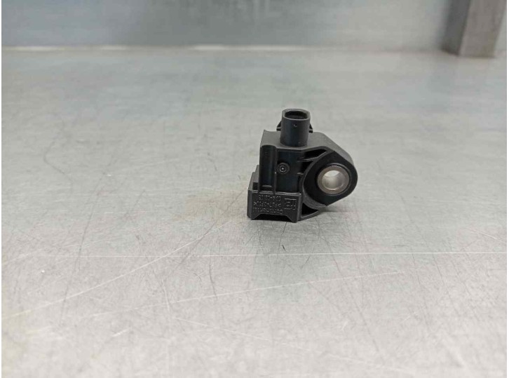 Recambio de sensor impacto para bmw serie 5 berlina (g30) 2.0 16v turbodiesel referencia OEM IAM 65779341546  