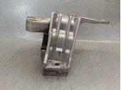 Replacement right engine mount for Opel Insignia Saloon 2.0 CDTi CAT OEM IAM reference 13227717 13227717 