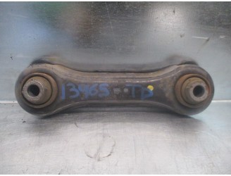 Recambio de brazo suspension inferior trasero derecho para mitsubishi lancer sportback (cx) 1.5 cat referencia OEM IAM 4117A007 