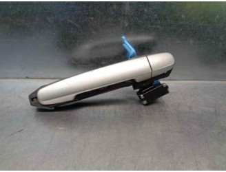 Recambio de maneta exterior trasera derecha para toyota auris 1.4 turbodiesel cat referencia OEM IAM 692110D901  