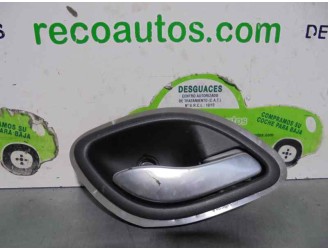 Recambio de maneta interior trasera derecha para renault espace iv (jk0) 2.2 dci turbodiesel referencia OEM IAM 8200000724 