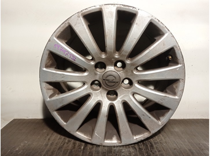 Recambio de llanta para opel insignia berlina 2.0 cdti cat referencia OEM IAM 13235012 R18X8JH2IS42 