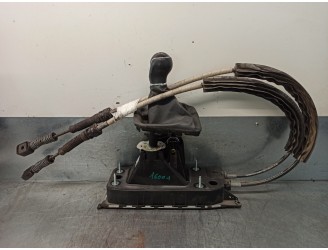 Recambio de palanca cambio para seat ibiza (kj1) reference referencia OEM IAM 2Q0711049A  