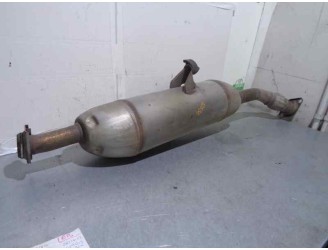 Recambio de tubo escape central para toyota auris 1.4 turbodiesel cat referencia OEM IAM 