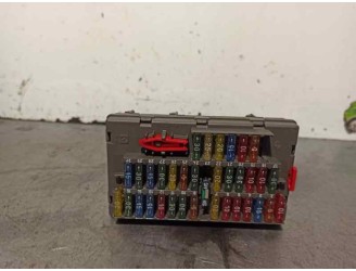 Recambio de caja reles / fusibles para peugeot 306 berlina 3/5 puertas (s1) 1.9 diesel referencia OEM IAM 9458962580 