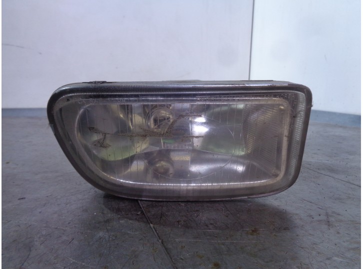 Replacement right fog light for Hyundai Trajet (FO) 2.0 GLS OEM IAM reference 922023AXXX 922203A000 