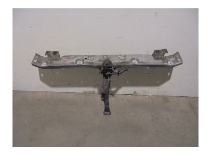 Recambio de panel frontal para ssangyong rodius xdi referencia OEM IAM DE CHAPA CON CERRADURA 