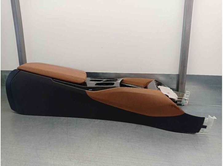 Recambio de apoyabrazos central para bmw serie 5 berlina (g30) 2.0 16v turbodiesel referencia OEM IAM 51166833966 64229330687 