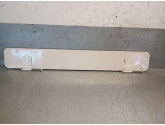 Recambio de molduras delanteras para land rover defender (ld) 2.5 tdi referencia OEM IAM ASR1154 ASR1154 