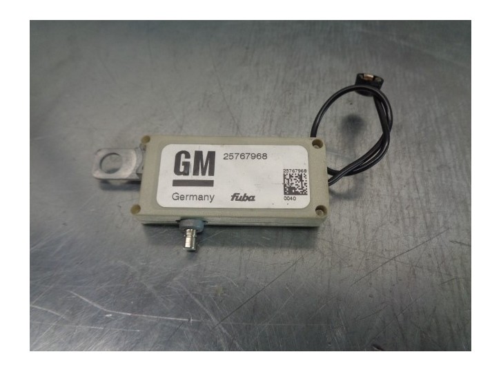 Recambio de antena para cadillac srx v6 elegance referencia OEM IAM 25767968 