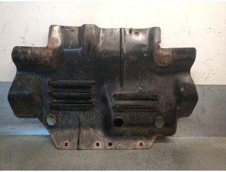 Recambio de cubrecarter para nissan terrano/terrano.ii (r20) 2.7 turbodiesel referencia OEM IAM 508100F000 508100F000 CESTA 39-1