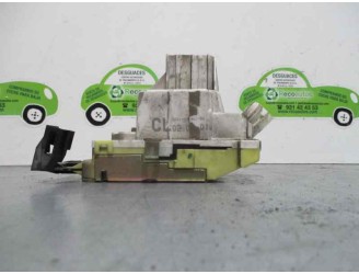 Replacement right rear door lock for Ford Focus Turnier (CAK) 1.8 TDDi turbodiesel CAT OEM IAM reference XS41A26A2