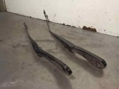 Recambio de brazo limpia delantero derecho para volvo v50 familiar 1.8 cat referencia OEM IAM 30698250 