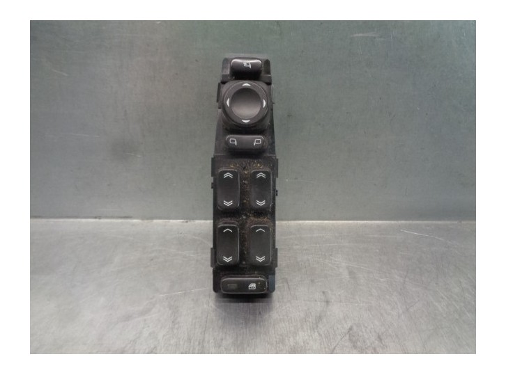 Recambio de mando elevalunas delantero izquierdo para cadillac srx v6 elegance referencia OEM IAM 10363780 