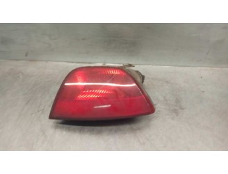 Recambio de faro antiniebla trasero izquierdo para ford focus berlina (cap) 1.6 tdci cat referencia OEM IAM 5M5115K273AA 
