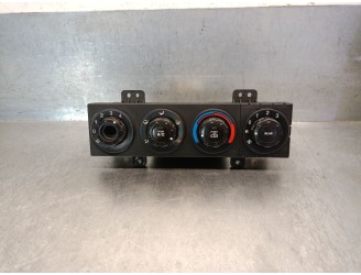 Recambio de mando calefaccion / aire acondicionado para kia carnival ii 2.9 crdi cat referencia OEM IAM 0K53C61190D 0K53C61190D 