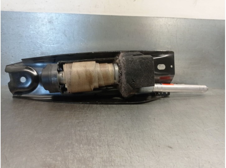 Recambio de cinturon seguridad delantero izquierdo para volvo xc70 ii (136) d4 awd referencia OEM IAM 39811479 39811479 