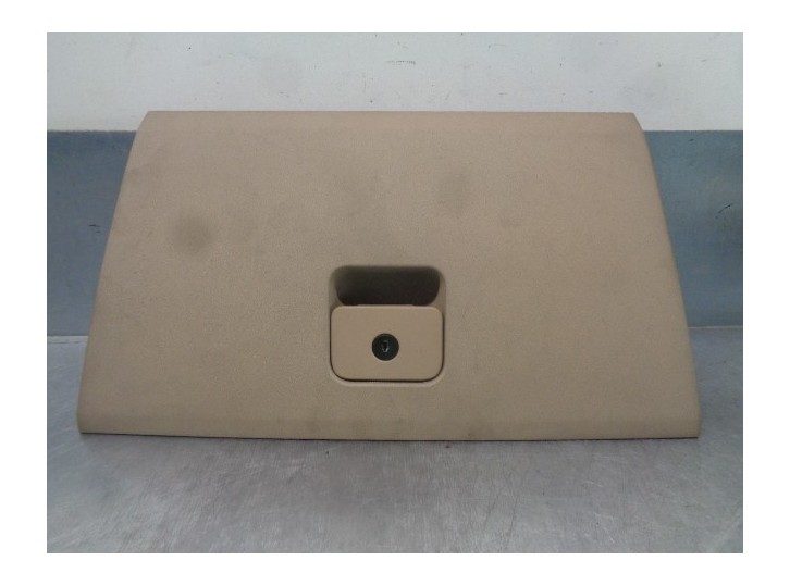 Recambio de guantera para cadillac srx v6 elegance referencia OEM IAM 25771233  