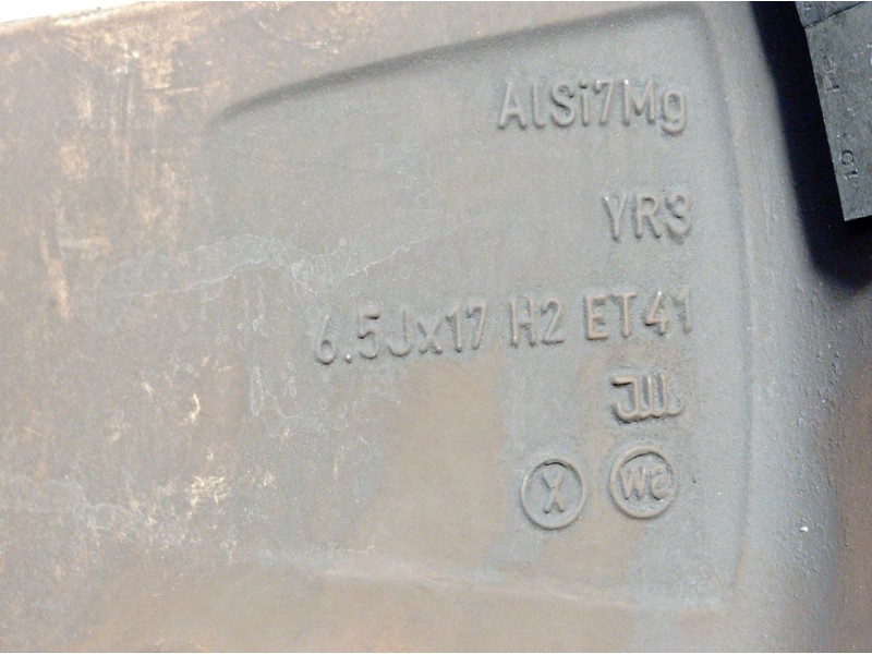Recambio de llanta para skoda superb iii (3v3) 2.0 tdi referencia OEM IAM 3V0601025AS R176.5JX17H2ET41 