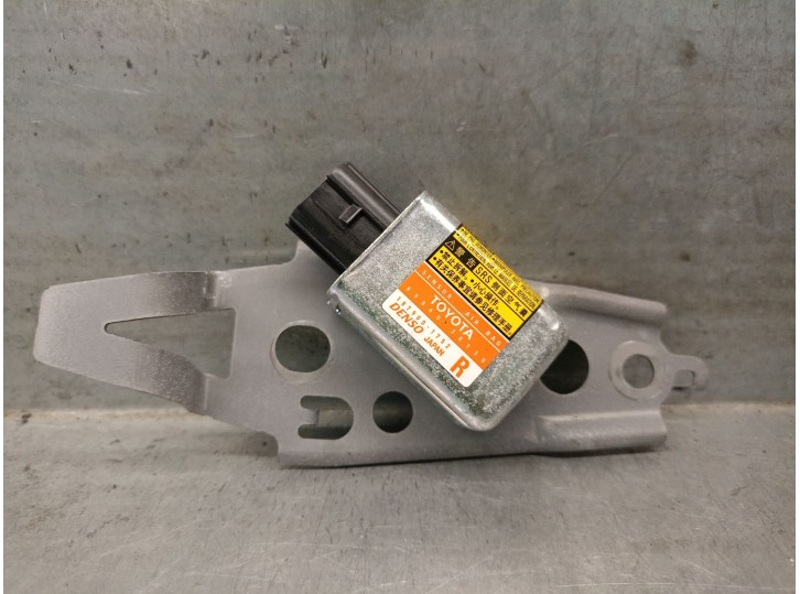 Replacement impact sensor for Lexus GS (_s19_) 450h (GRS191_, GWS191_) OEM IAM reference 8986030130 1879001752 DENSO