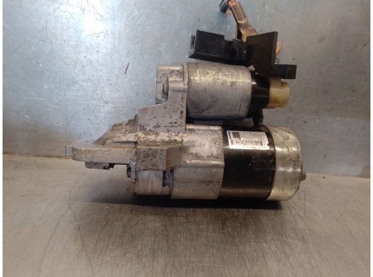 Replacement starter motor for Mazda 3 Sedan (BK) 2.0 16V Cat OEM IAM reference M000T90981 M000T90981 MITSUBISHI