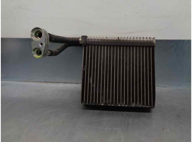 Recambio de evaporador aire acondicionado para volvo c30 2.4 20v diesel referencia OEM IAM 30767329 