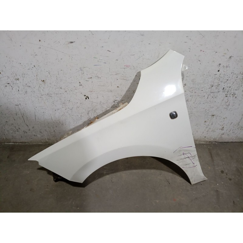 Recambio de aleta delantera izquierda para skoda rapid (nh3, nk3, nk6) 1.6 tdi referencia OEM IAM 5JA821021C 5JA821021C 